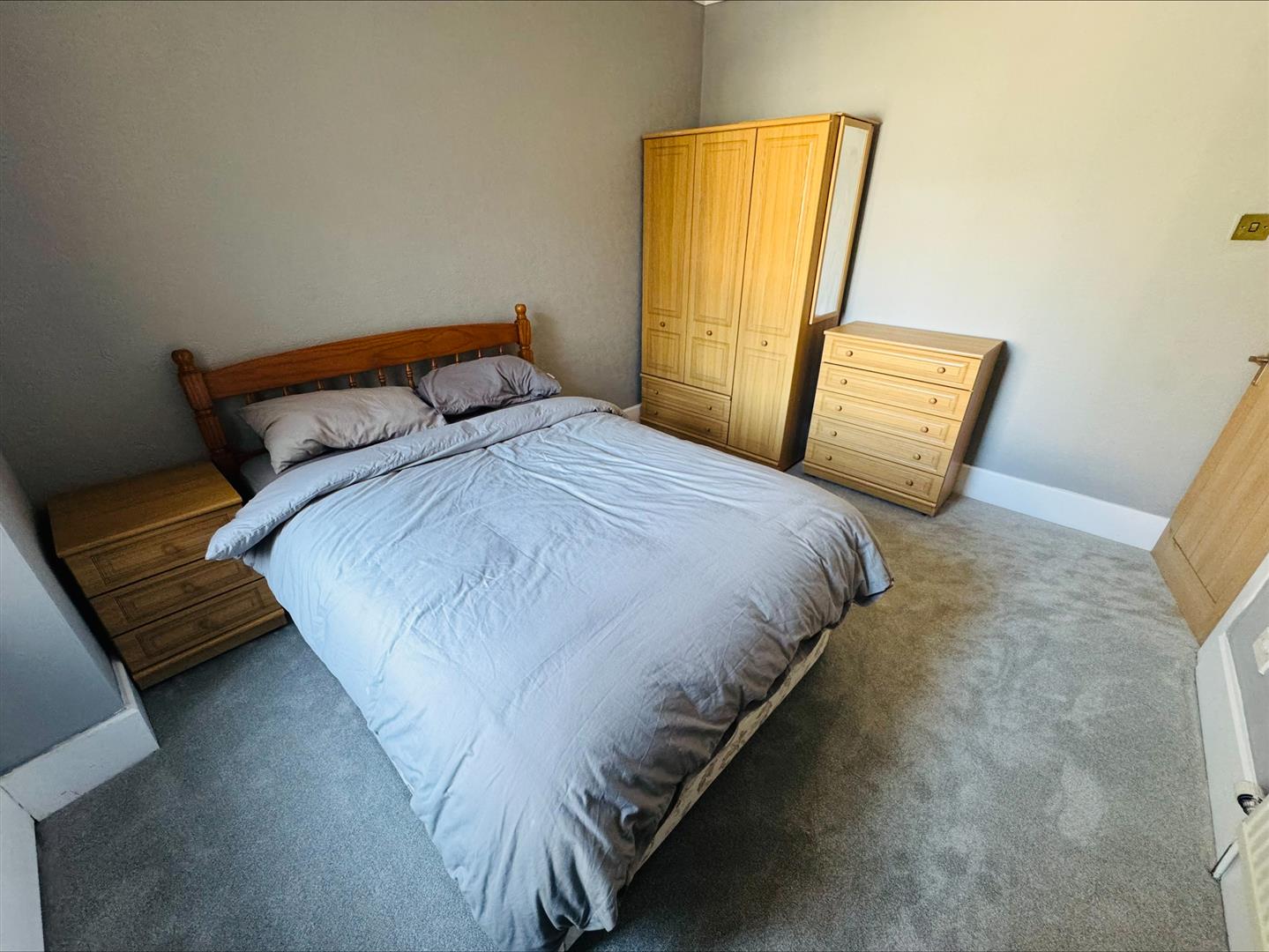 Coldstream Street, Llanelli, SA15 3BH